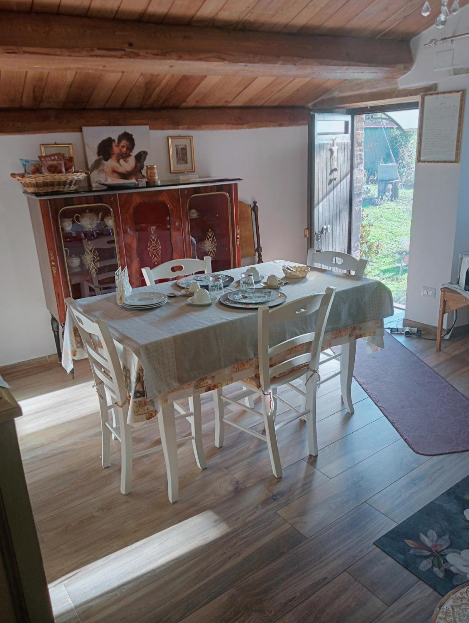 Il Giardino Dei Sogni Bed & Breakfast Montefortino Exterior photo