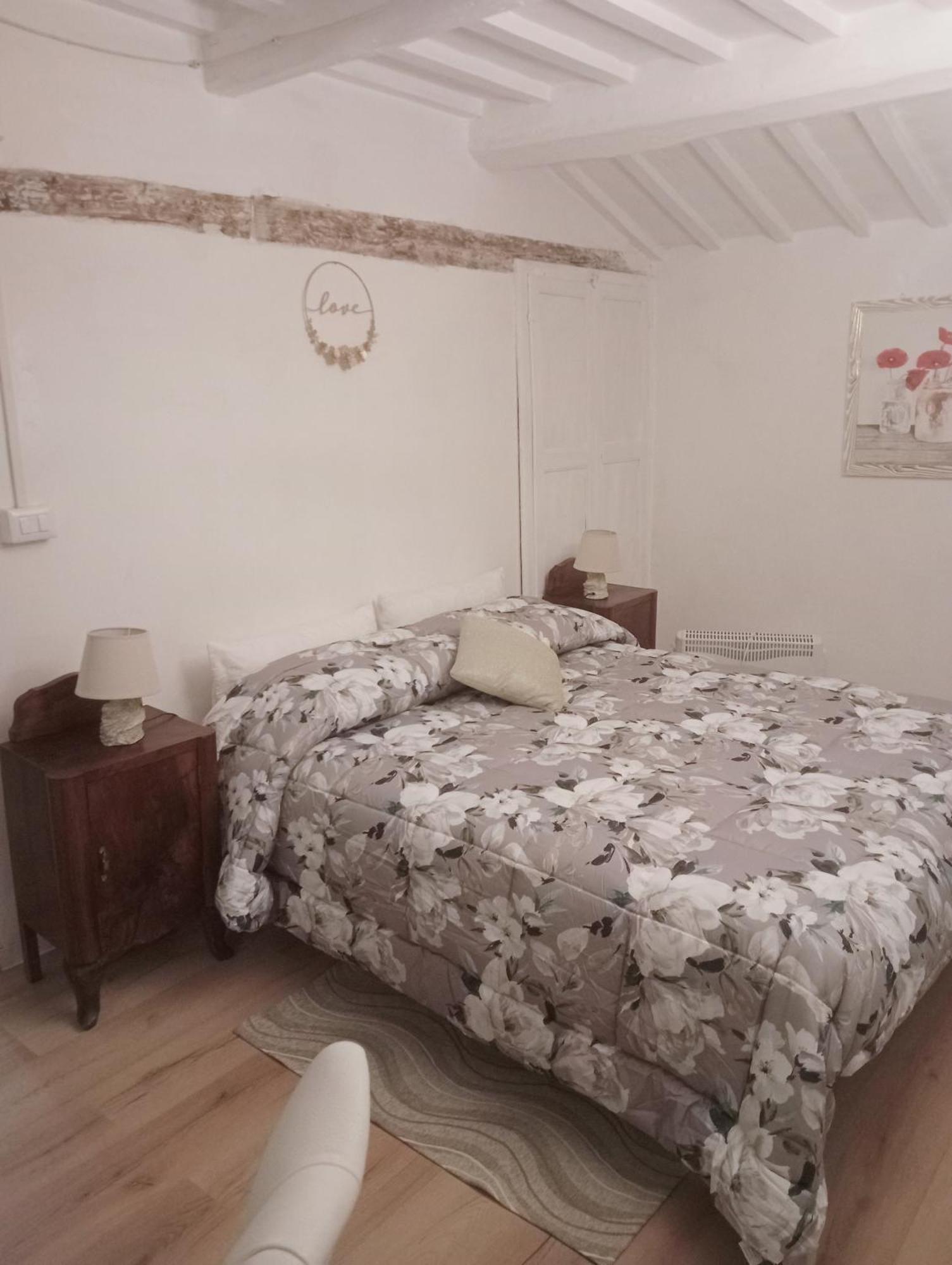 Il Giardino Dei Sogni Bed & Breakfast Montefortino Exterior photo
